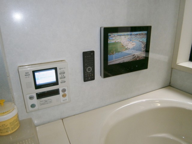 ノーリツ  12V型浴室テレビ YTVD-1202W-RC