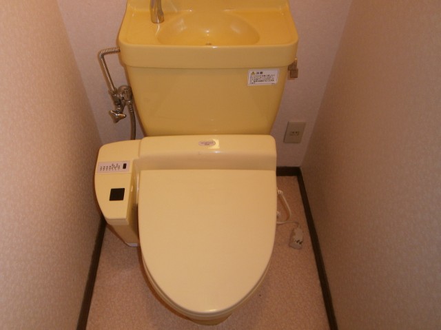 トイレ取替工事 施工事例 名古屋市中川区 施工前