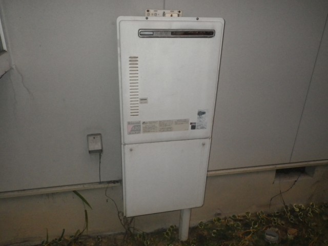 多治見市 エコ給湯器 交換工事 施工前 多治見市 エコ給湯器 交換工事 施工前