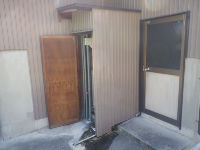 名古屋市中川区 電気温水器取替工事 施工前