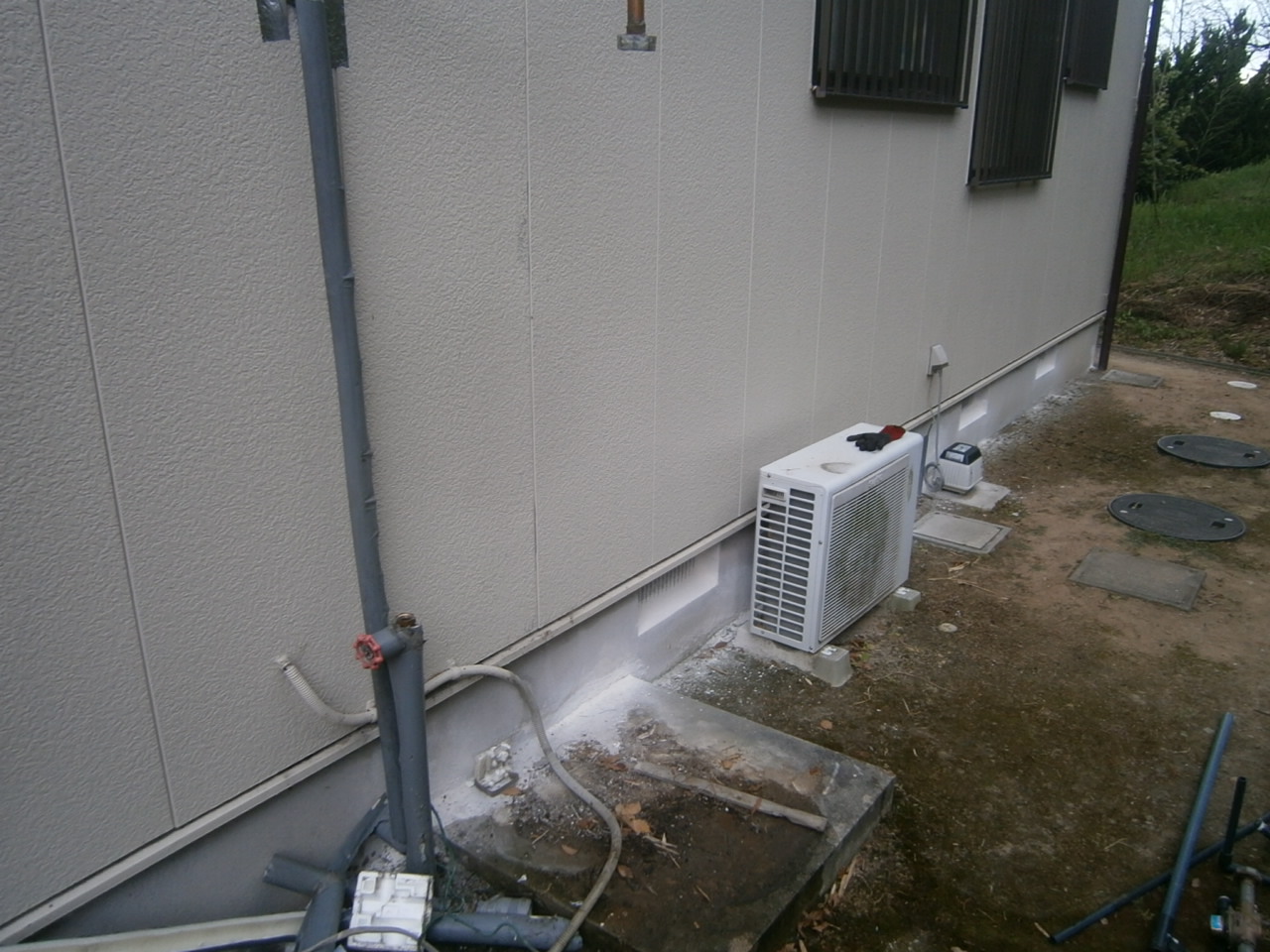 阿久比町 電気温水器取替工事 撤去後