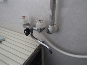 TOTOシャワー水栓取替工事（名古屋市北区）施工前