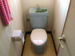 トイレ取替工事(大府市)施工前