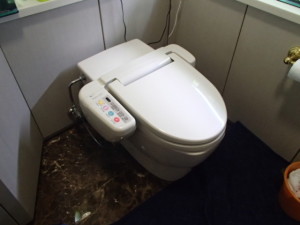 INAXトイレ取替工事（名古屋市北区）施工前