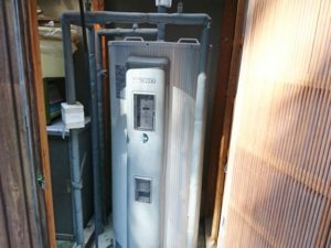 既設の電気温水器